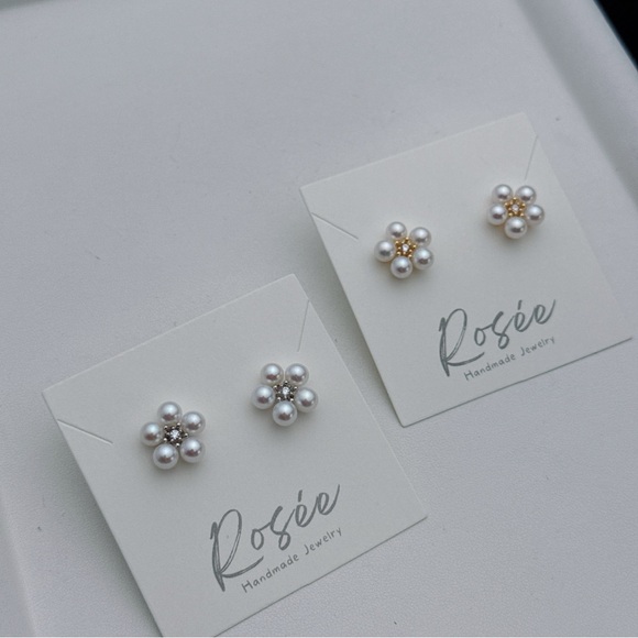 E345 S925 High Quality Freshwater Pearl Flower Studs Earrings - Picture 2 of 6